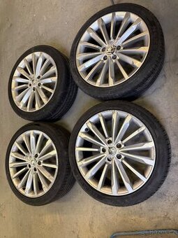 Letní Alu kola Trinity, Škoda Superb 3 L&K, 5x112 r19