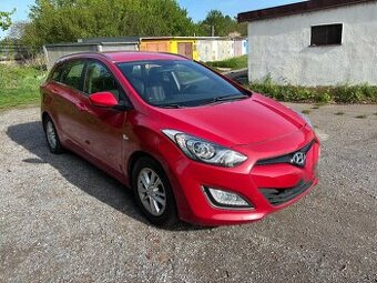 Hyundai i30 1,6 88kw combi