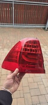 L zadní světlo BMW E91 lci