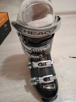 Hrad lyžáky v 25 NOVÉ - 1
