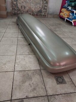 Střešní box - rakev