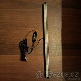 LED osvětlení monitoru PC