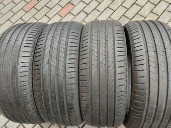 Pirelli 225/40R19 DOT4220