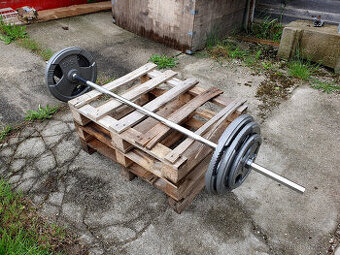 BENCH činka 70kg za 4400,-