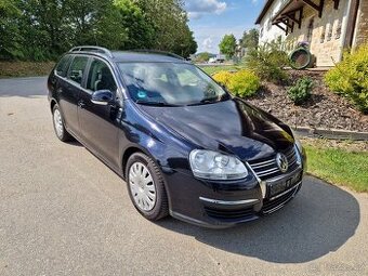 VW Golf 5 Variant 1,6 MPI 75 KW, tažné zař.