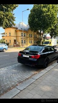 BMW 7 F01 F02