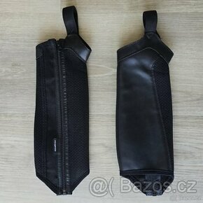 Dětské (8 let, 28 cm) minichapsy 100 Mesh na koně