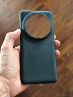 Xiaomi 15 Ultra karbonové pouzdro