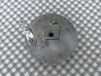 Brzdový štít předního kola JAWA ČZ 125/351 - půlbuben