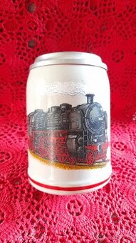 Keramický korbel s kovovým víčkem s motivem lokomotivy 18622