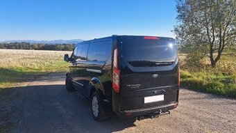 Ford Tourneo Custom 8 míst 2017