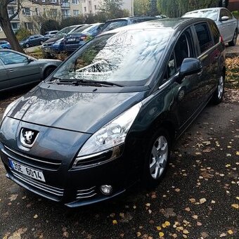 Peugeot 5008 7 míst