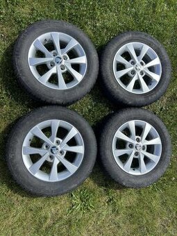 Letní pneumatiky 175/65 R14 na discích