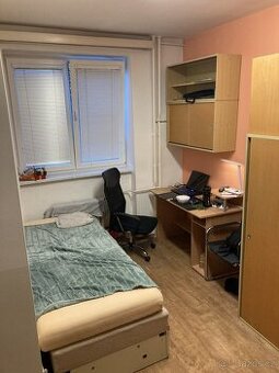 Studentský byt Bayerova 32.