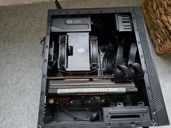 i9-12900k, 64GB DDR4, RTX 3080, 1TB + 250GB M2 SSD