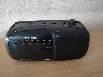 Rádio magnetofon Grundig