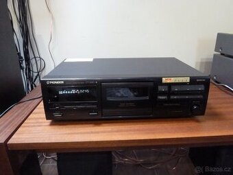 Nabízím tape deck Pioneer CT-S250. Plně funkční. Nejde o nov