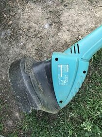 strunová sekačka bosch easytrim art 23