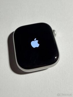 Apple Watch 10 46mm stříbrné
