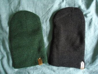 Zimní čepice nové, nenošené, nevhodný dárek, 2x