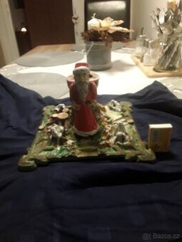 PRVOREPUBLIKOVY STOJAN NA STROMEK-TEZKA LITINA