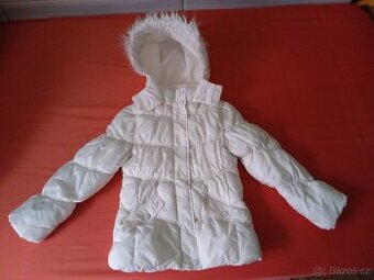dívčí kabát vel.122