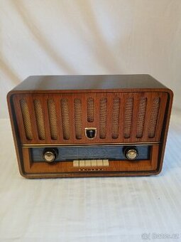 Starožitné radio Philips BS371 A