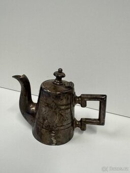 Starožitná postříbřená konvička W.&G. – Alpakasilber