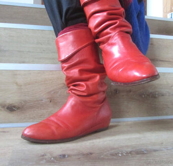 Vintage 80s dámské značkové shrnovací kozačky