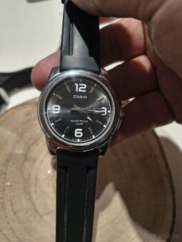 Hodinky Cassio clasik, záruka 17 měsíců - 1