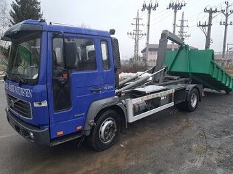 Prodám Volvo FL220 hakovy nosič kontejnerů