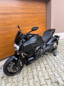 Ducati Diavel 1200, r.v. 2015 TOP