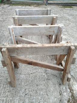 Dřevěné stavební kozy