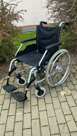 Skládací invalidní vozik Meyra