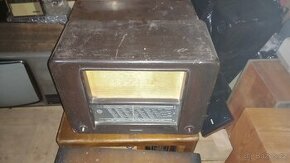 TESLA KONGRES staré rádio elektronky - lampové 1948
