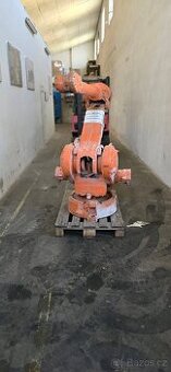 PRODÁM PRŮMYSLOVÉHO ROBOTA ABB IRB 4400L