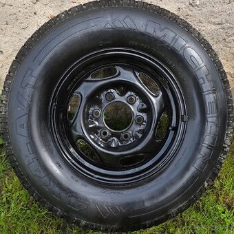 Ford Ranger rezervní kolo