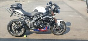 Triumph Speed Triple - 1