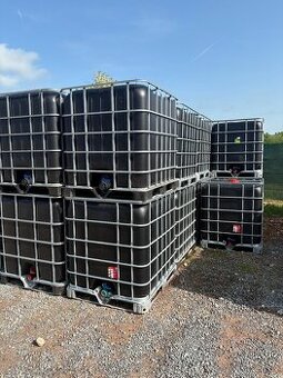 Nádrž na vodu 1000l - vyčištěný IBC kontejner – černý