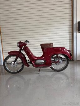 Jawa 555 deluxe