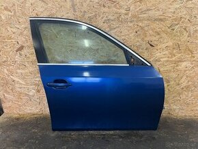 KOMPLETNĚ NASTROJENÉ PRAVÉ PŘEDNÍ DVEŘE BMW E60/61