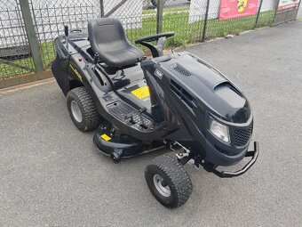 traktor zánovní Texas XC160-102 HC , 2 roky starý