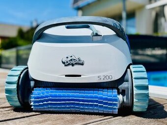 Automatický bazénový vysavač Dolphin S200