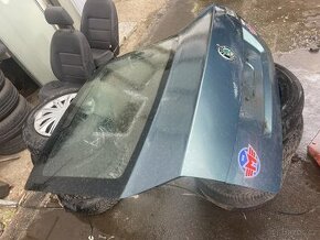 DVEŘE KUFRU OCTAVIA 2 LIFTBACK