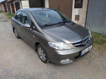 Honda City 1.3 i-DSI, 61 kW