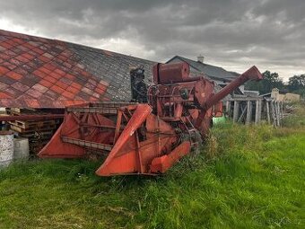 Kombajn massey ferguson