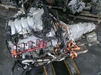 Audi S8 5,2FSi V10 motor a prevodovka