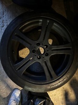 Al kola 245/45 R18 MERCEDES