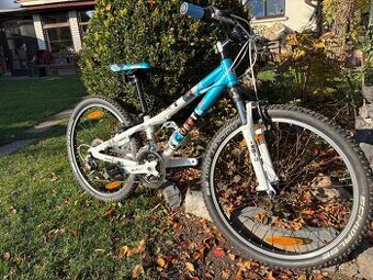 Dětské kolo Scott Contessa junior 24