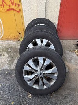 Honda R17 5x114,3 + pneu 225/65 R17 Matador